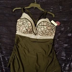 Swim top New With Tags Size 38G